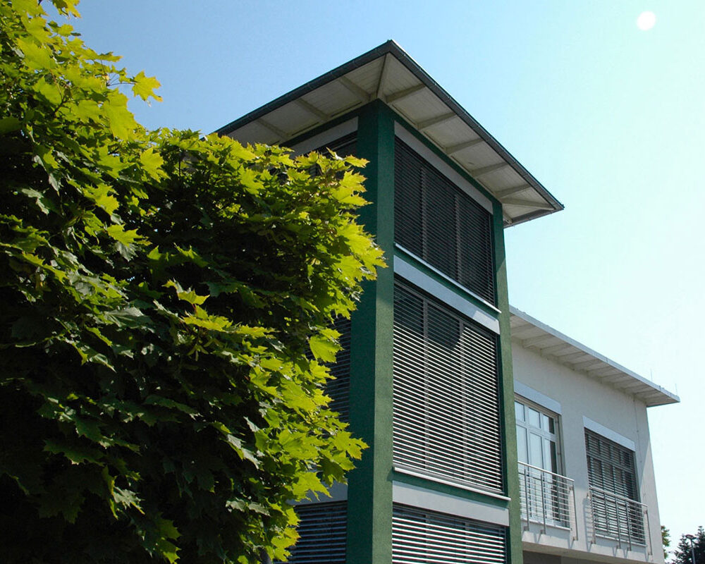 Neubau Bürogebäude mit angeschlossener Firmenhalle in Bickenbach (Hessen)